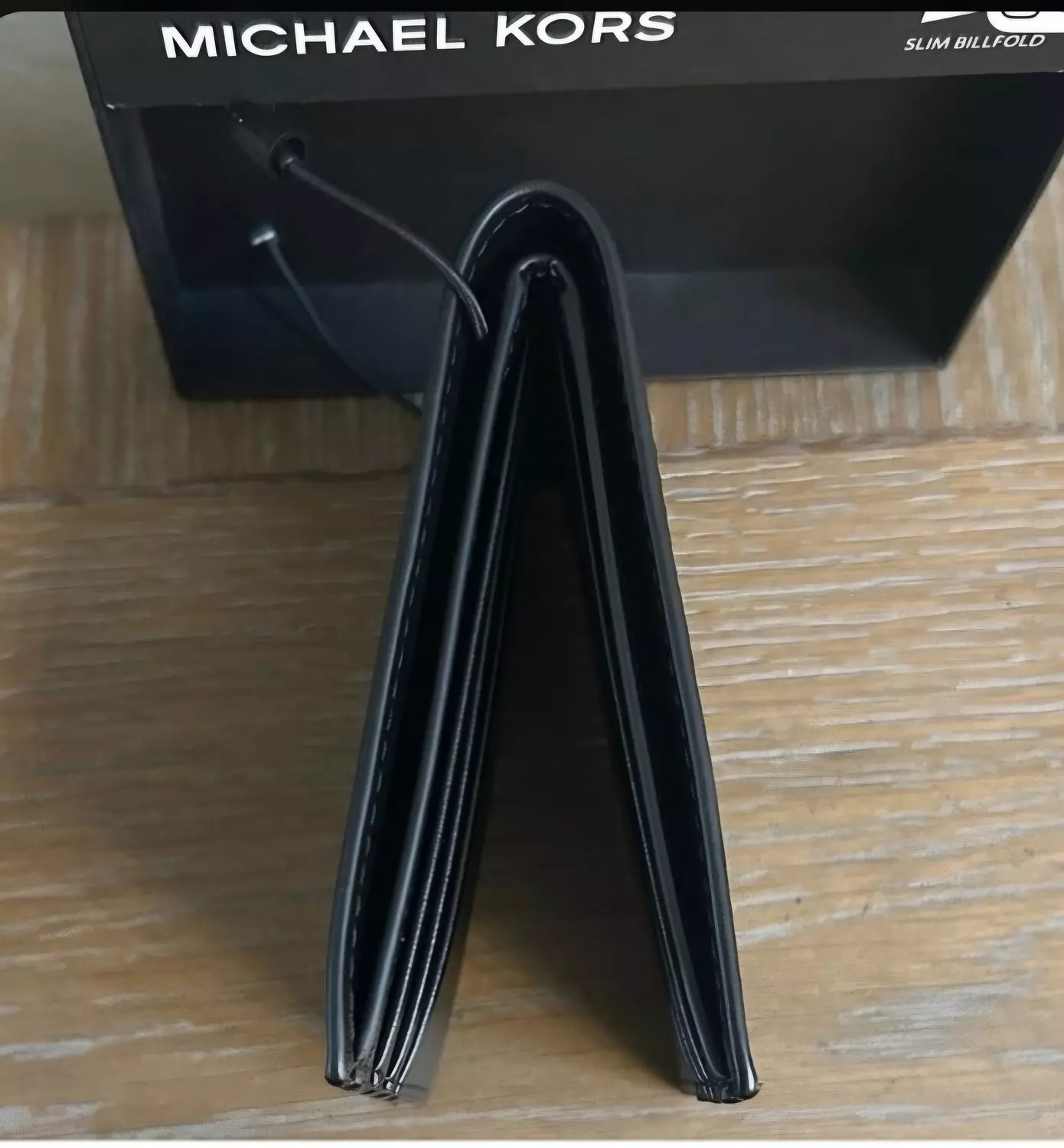 Michael kors slim Billfold wallet man