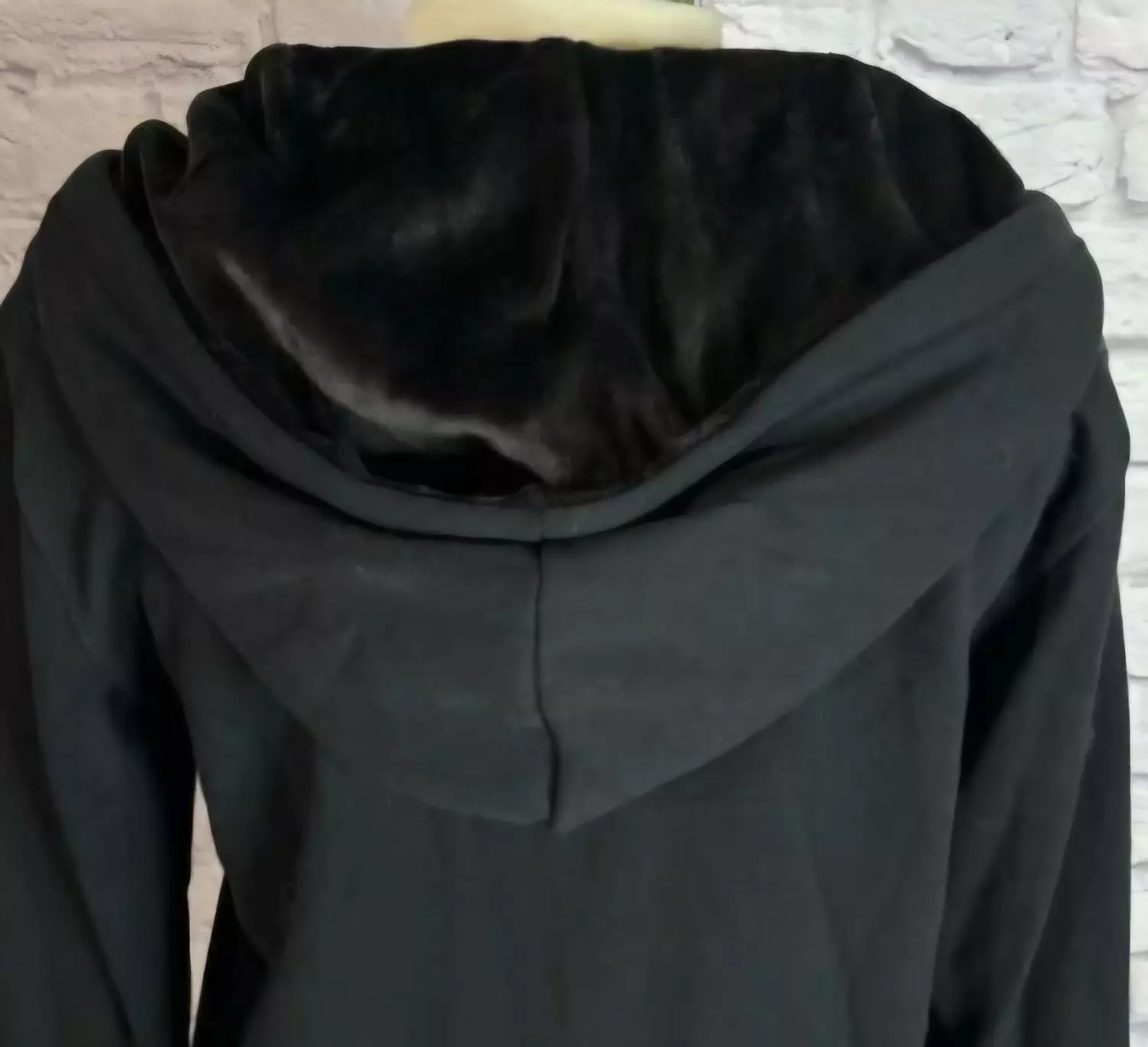 Bebe zip-up hoodie featuring a rose gold glitter logo for a stylish athletic look."