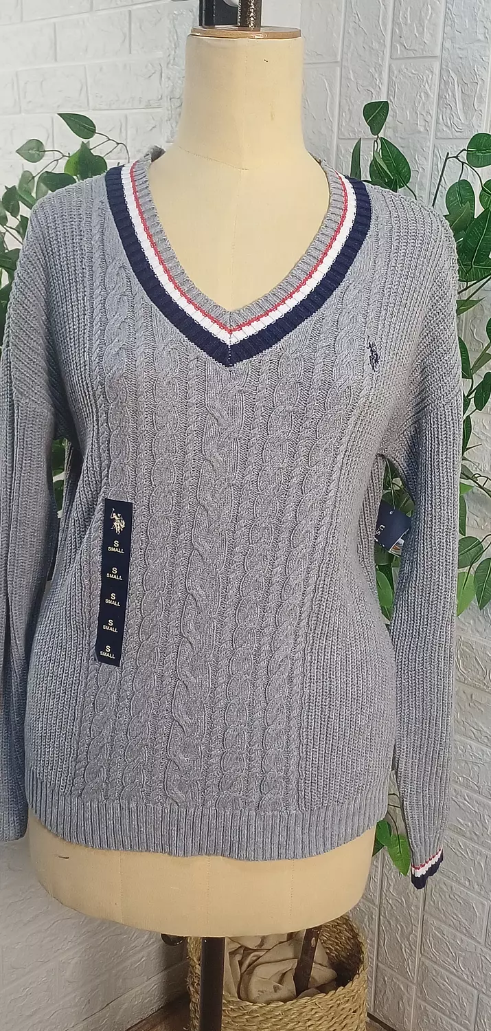 U.S. Polo Assn. Women's Sweater pullover grey