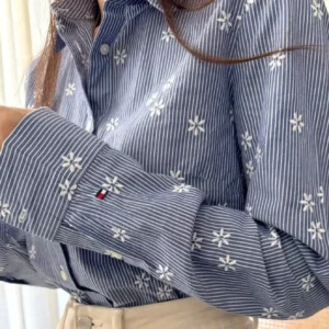 Tommy Hilfiger Embroidered Strap shirt