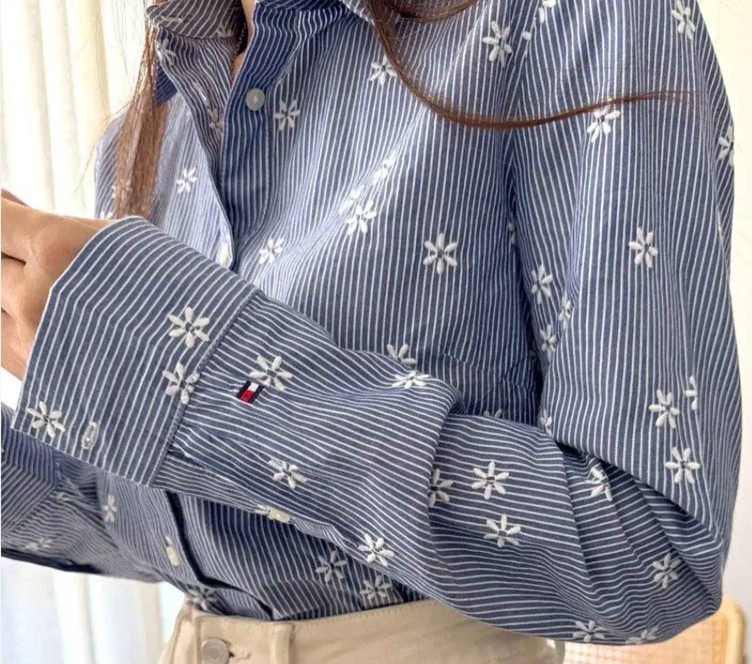 Tommy Hilfiger Embroidered Strap shirt