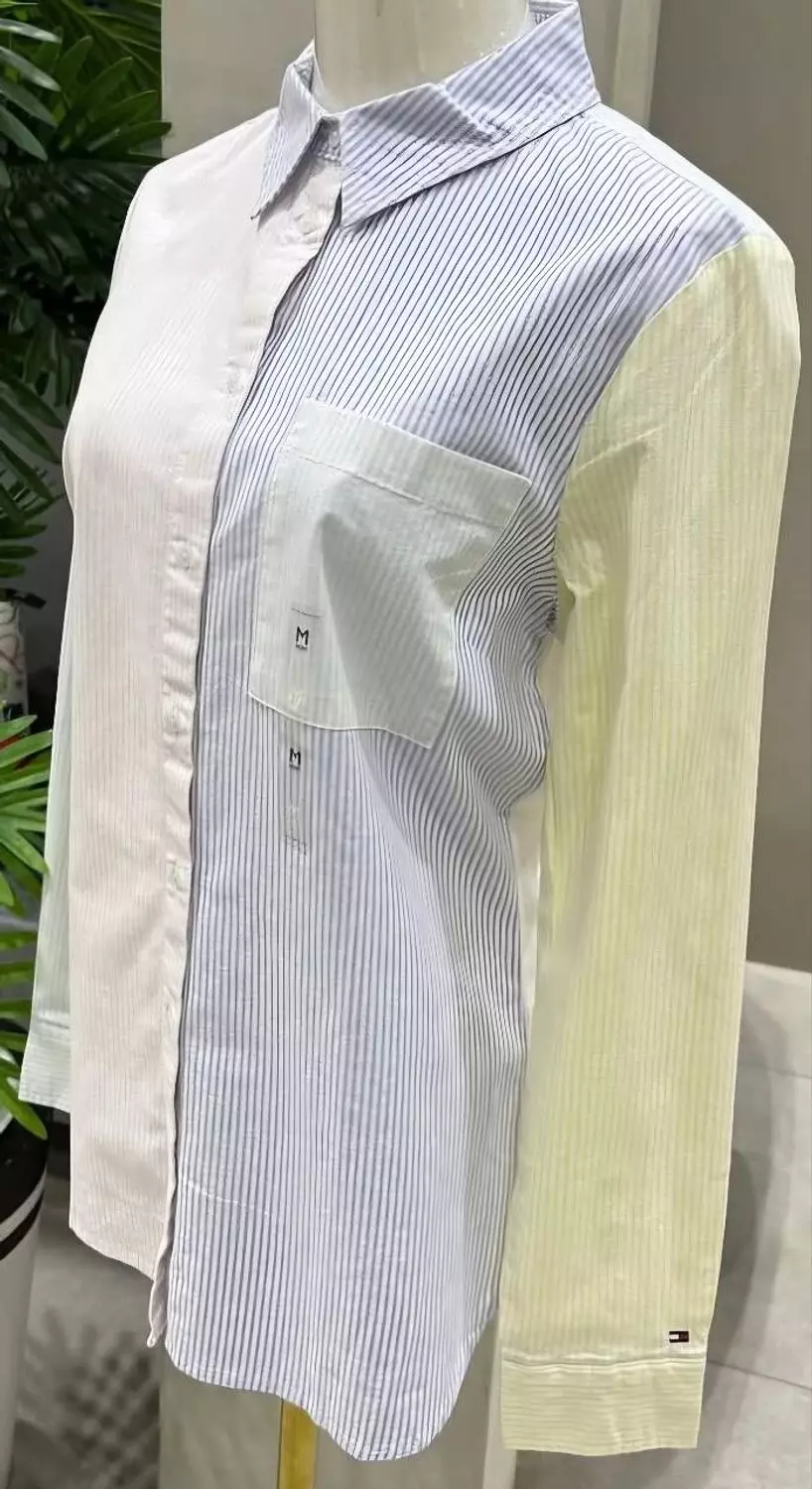Tommy Hilfiger a classic pastel color _block Oxford