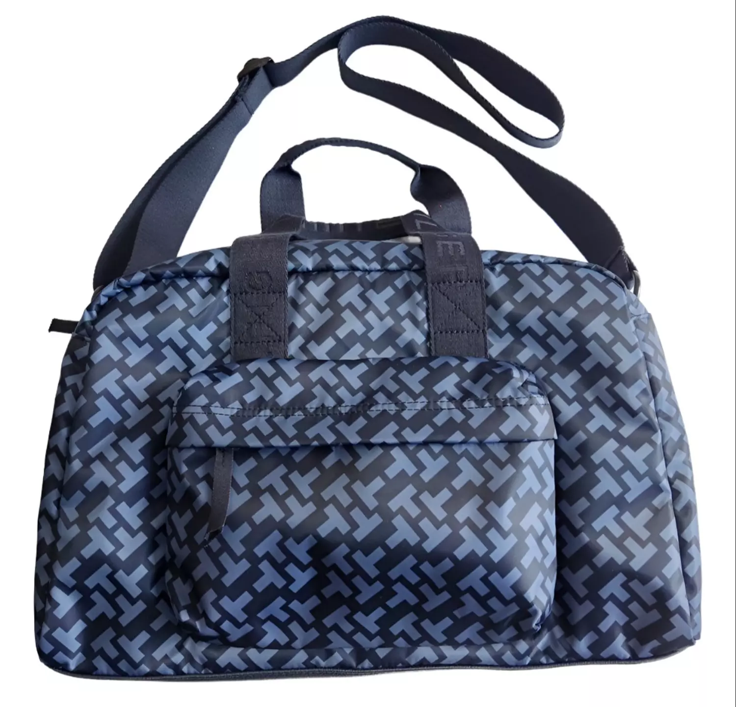 Tommy Hilfiger handbag featuring a modern and functional design