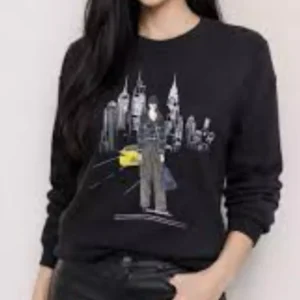 DKNY New York Graphic Sweatshirt – Sleek Urban Style