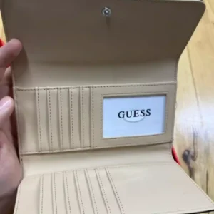 Guess Signature Wallet