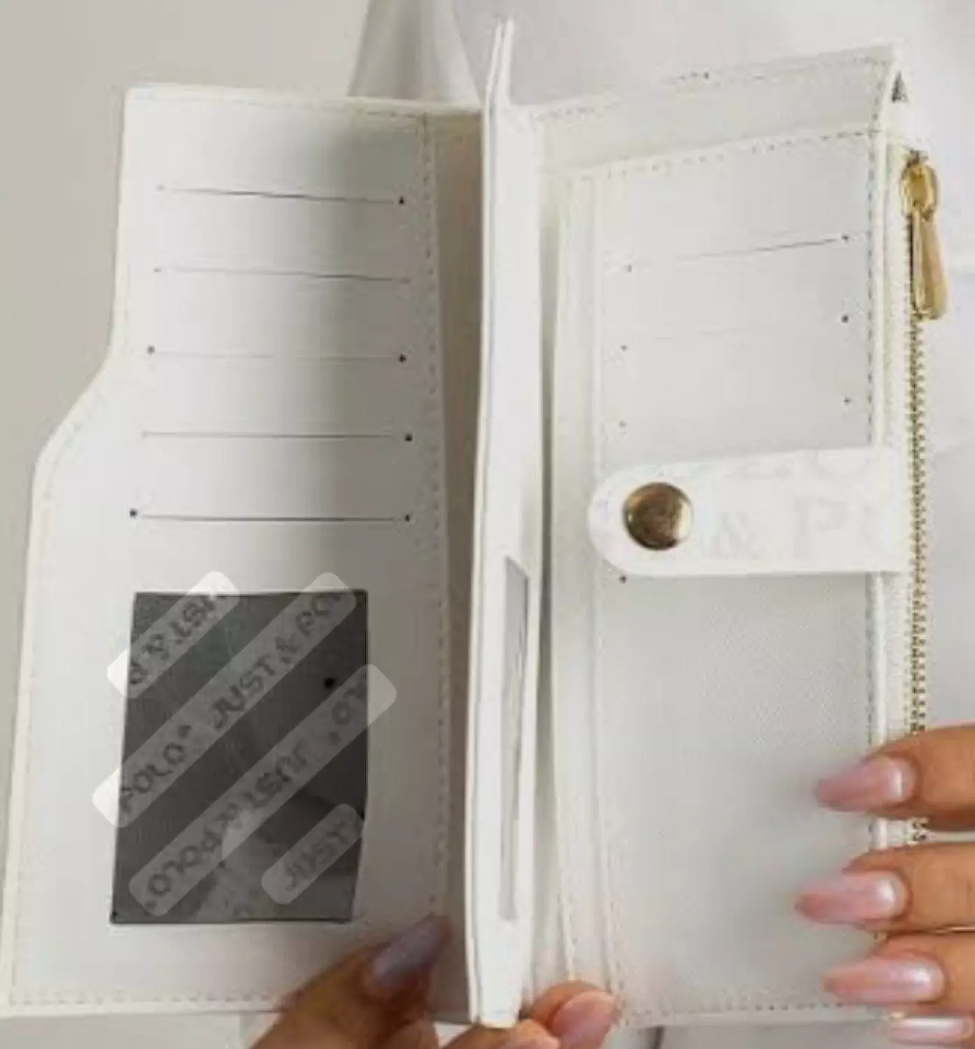 Just &polo women's white bifold wallet