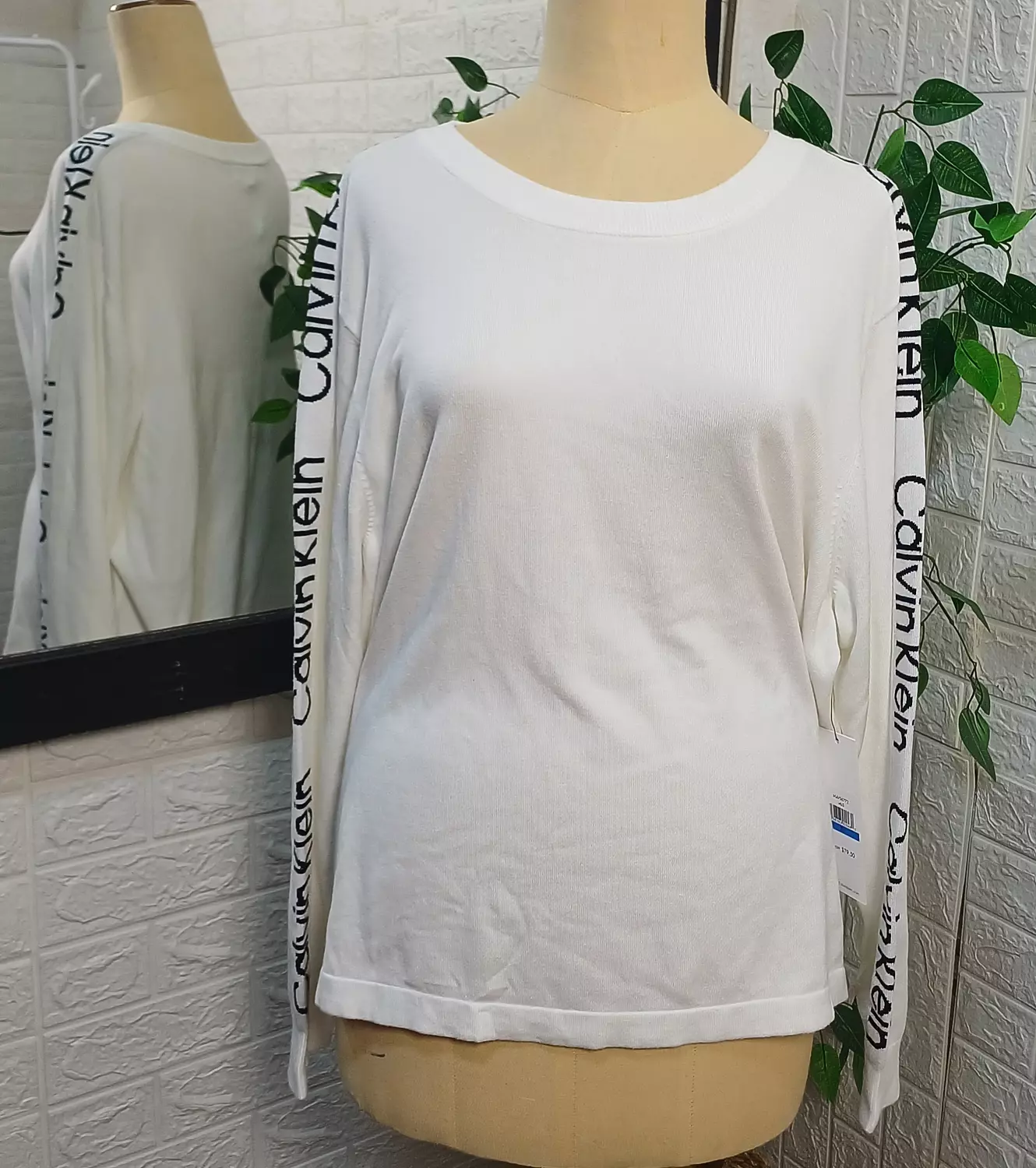 Pullover Calvin Klein white