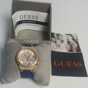 GUESS Women's Fashion Watch