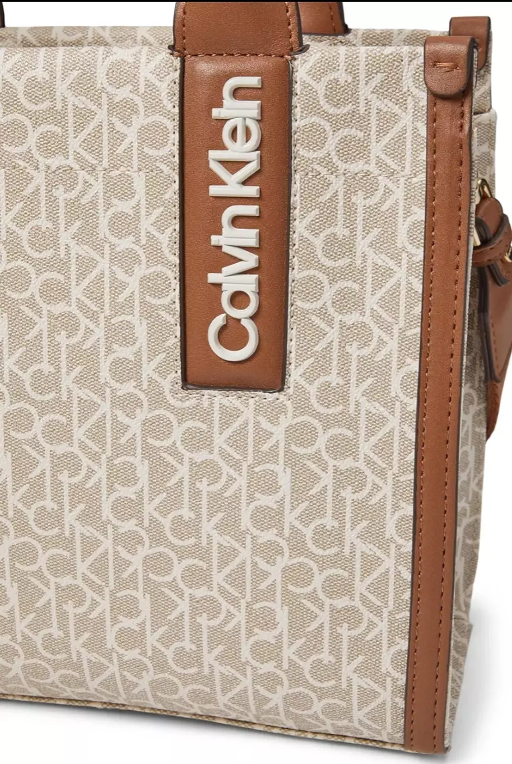 LuxResale: Perfect for a professional fashion resale platform - Image 2