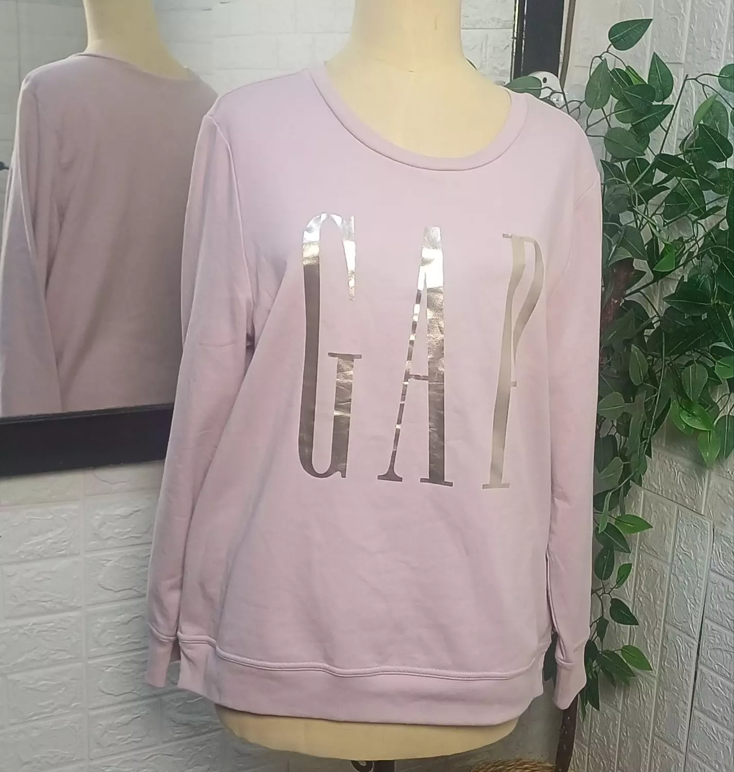 Classic GAP Sweatshirt A soft pastel pale pink - Image 2