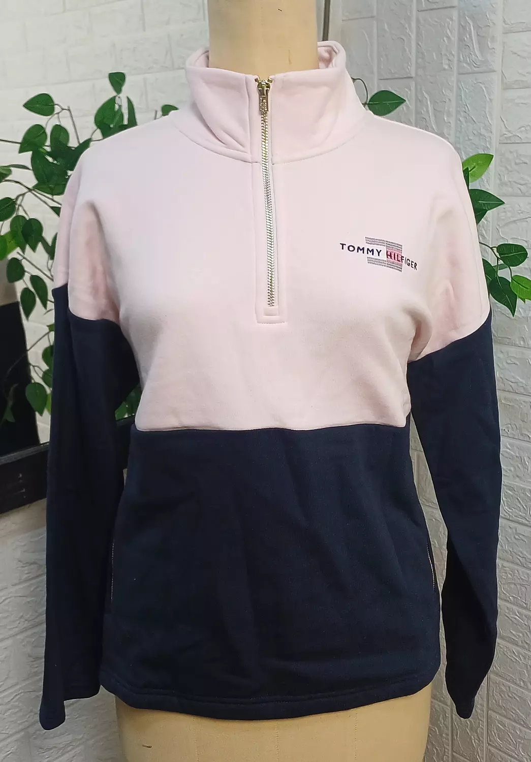 Tommy Hilfiger Color-Block Quarter-Zip Sweatshirt - Image 2