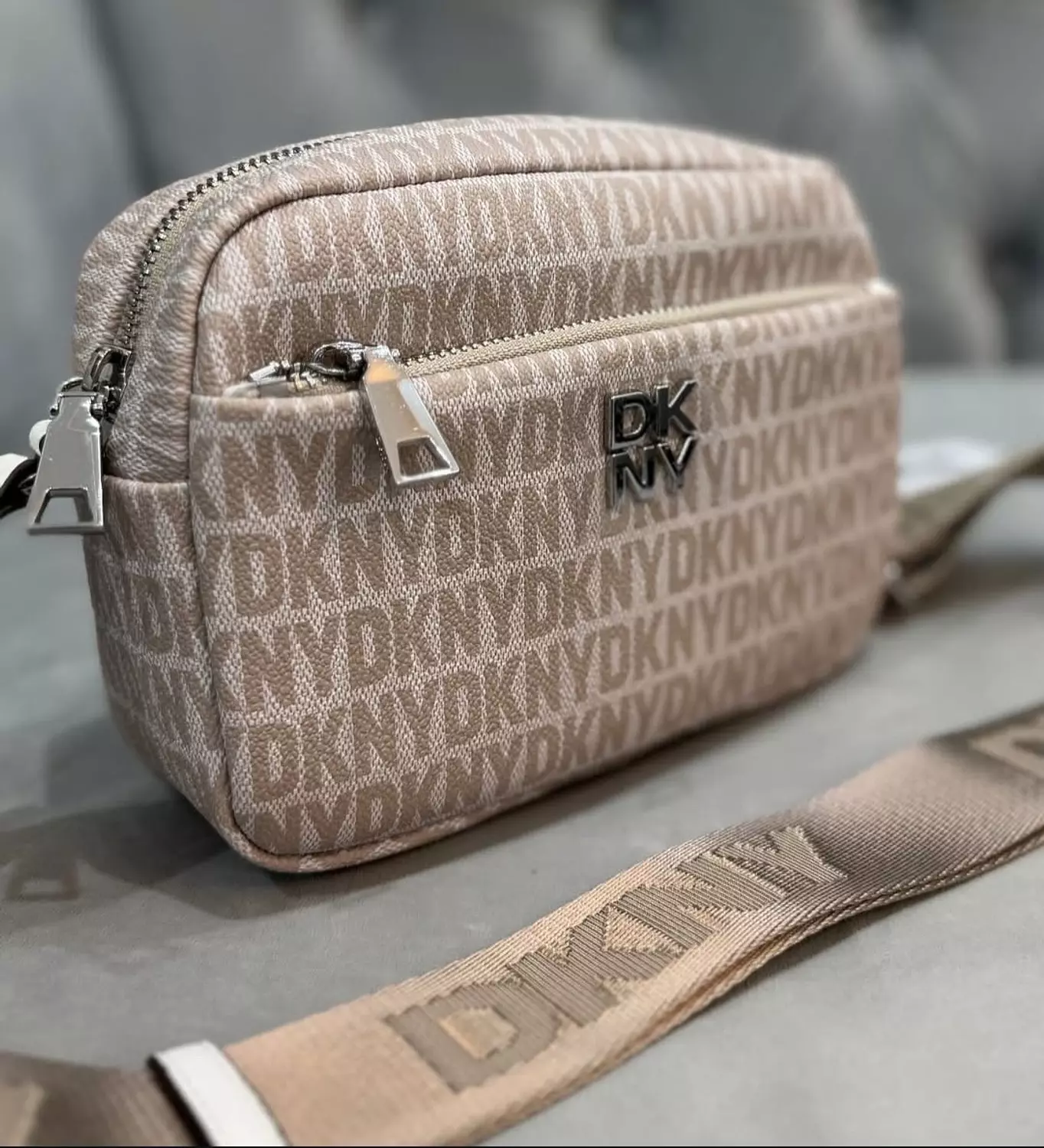 Dkny Bryant Logo Monogram Crossbody - Image 2