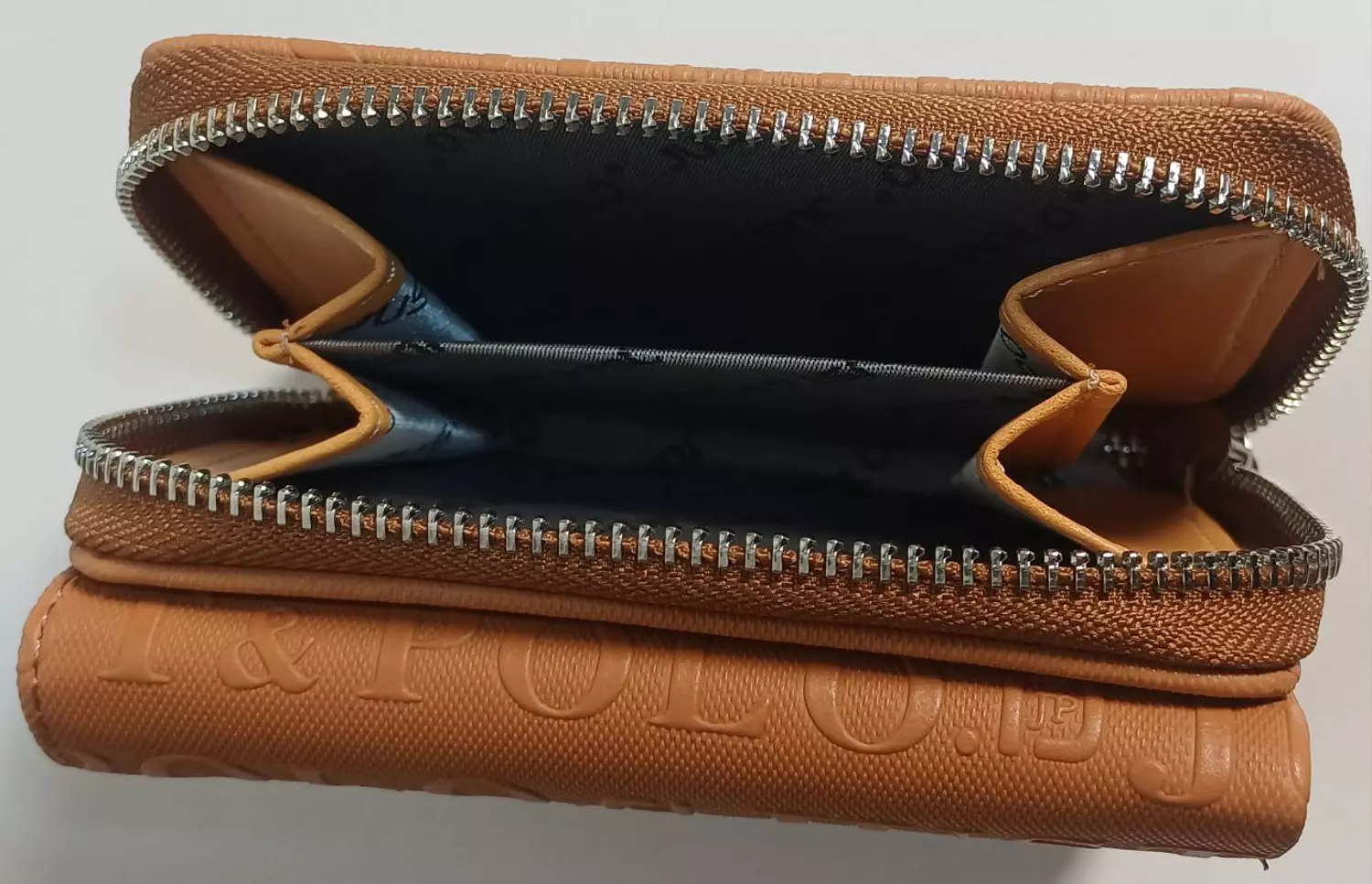 Just & Polo Women's Wallet - Image 3