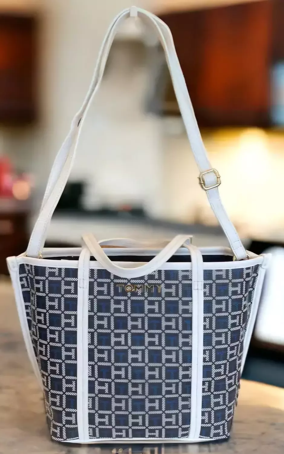 Tommy Hilfiger tote bag navy blue,royal blue and crisp white - Image 3