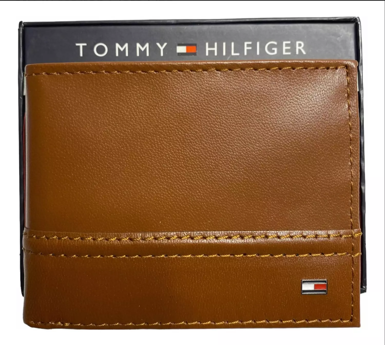 Tommy Hilfiger Men's Bifold wallet - Image 4
